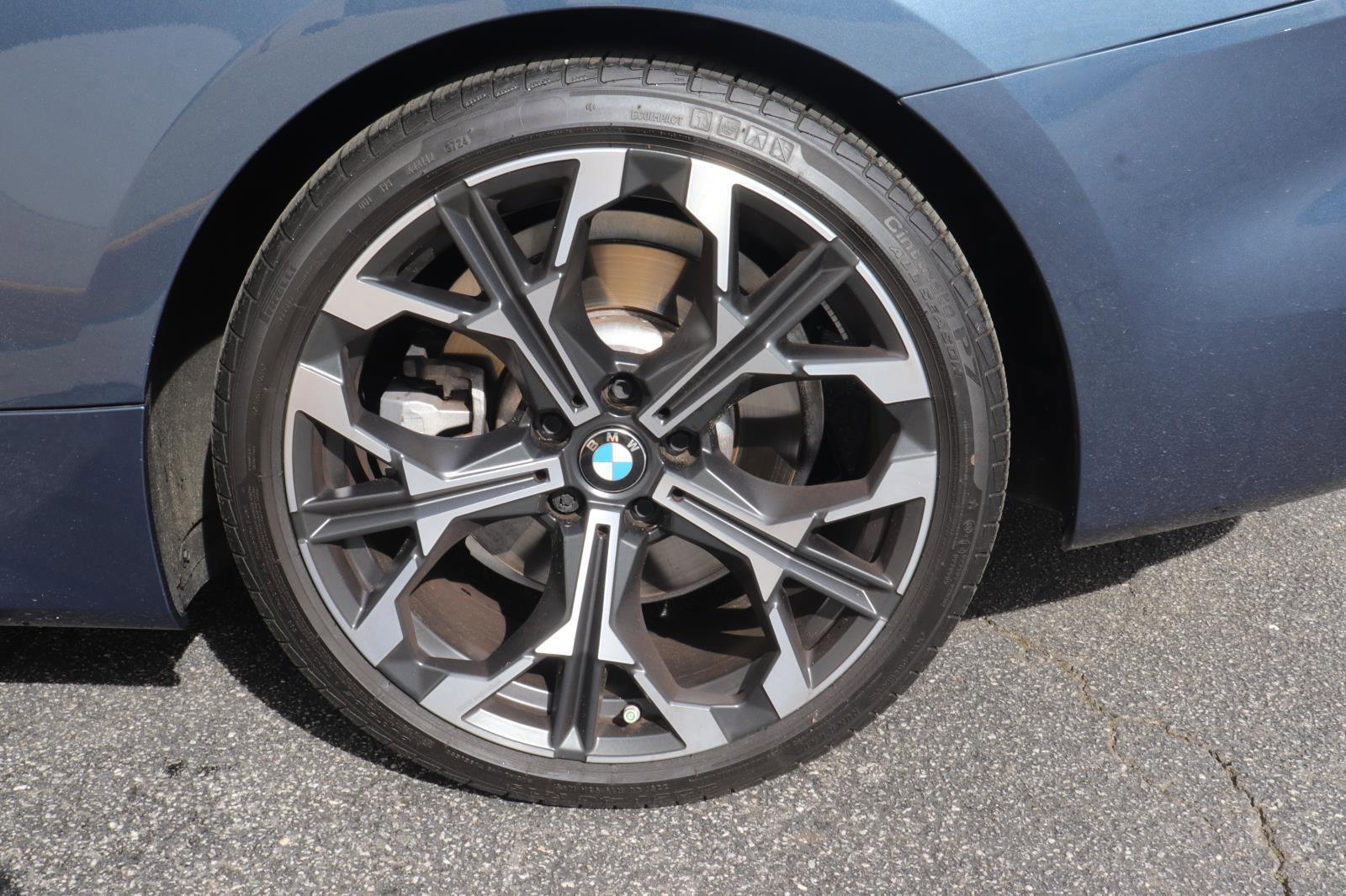 Used 2025 BMW 430i Coupe w/ Convenience Package image 36