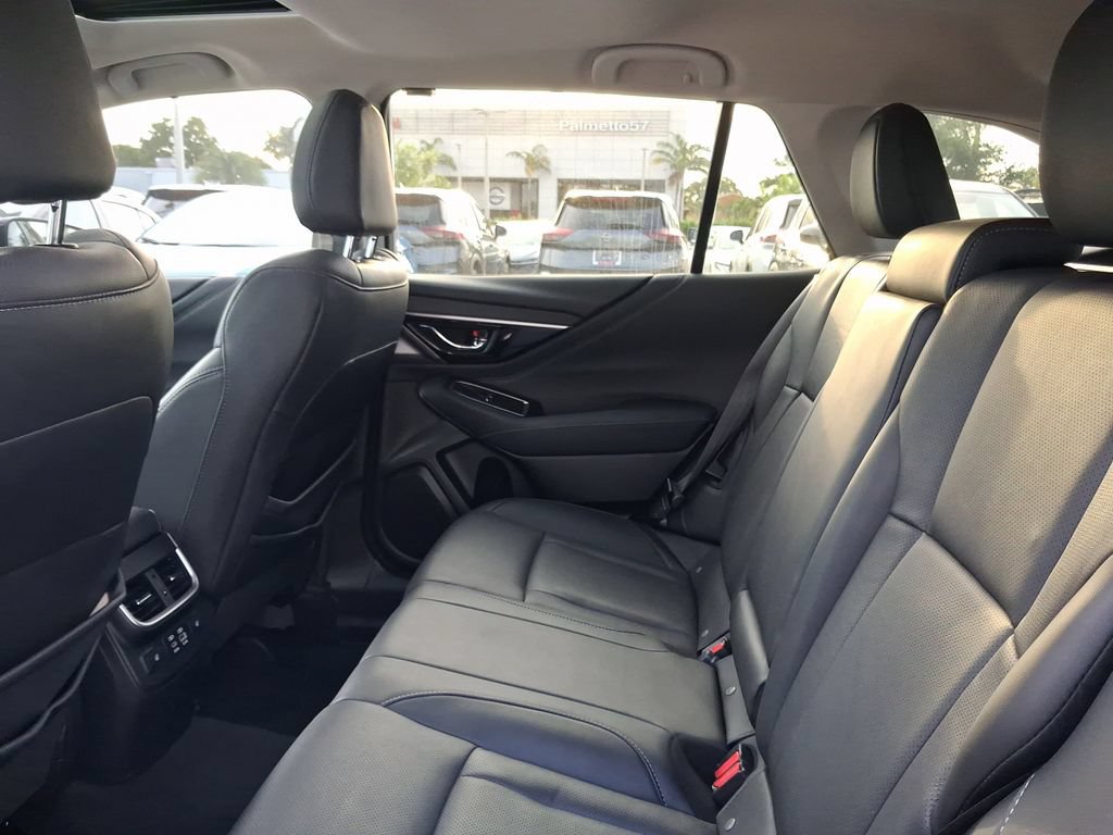 Used 2023 Subaru Outback Limited AWD/4WD image 8