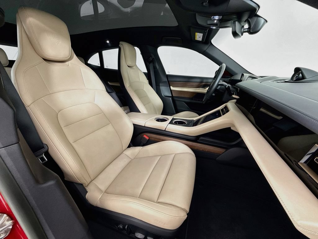 Certified 2023 Porsche Taycan 4S AWD/4WD image 29