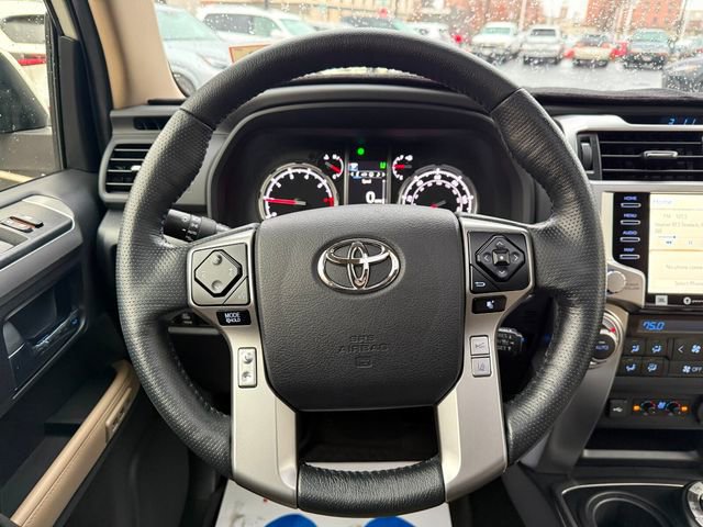 Used 2023 Toyota 4Runner Limited image 15