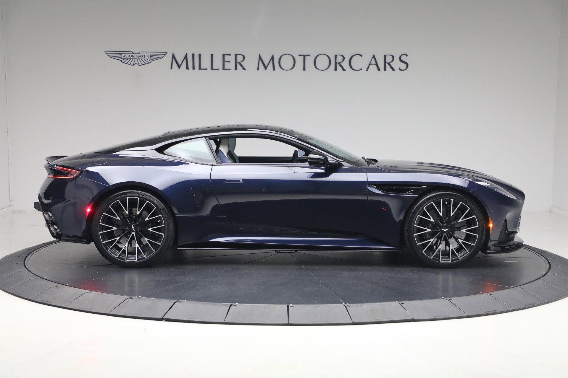 New 2026 Aston Martin DB12 Coupe RWD image 9