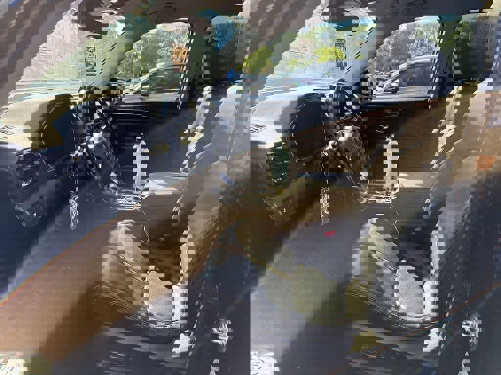 Used 2023 Honda Pilot Touring image 12