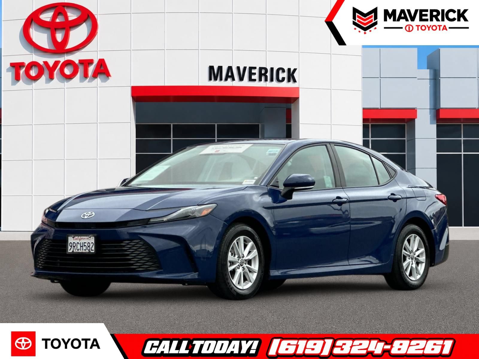 Used 2025 Toyota Camry LE FWD image 1