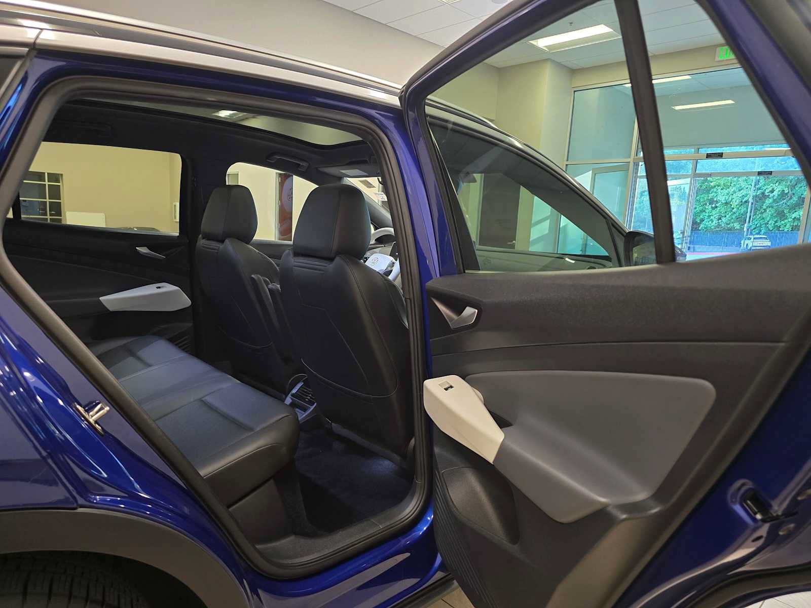 Used 2021 Volkswagen ID.4 1st Edition RWD image 24