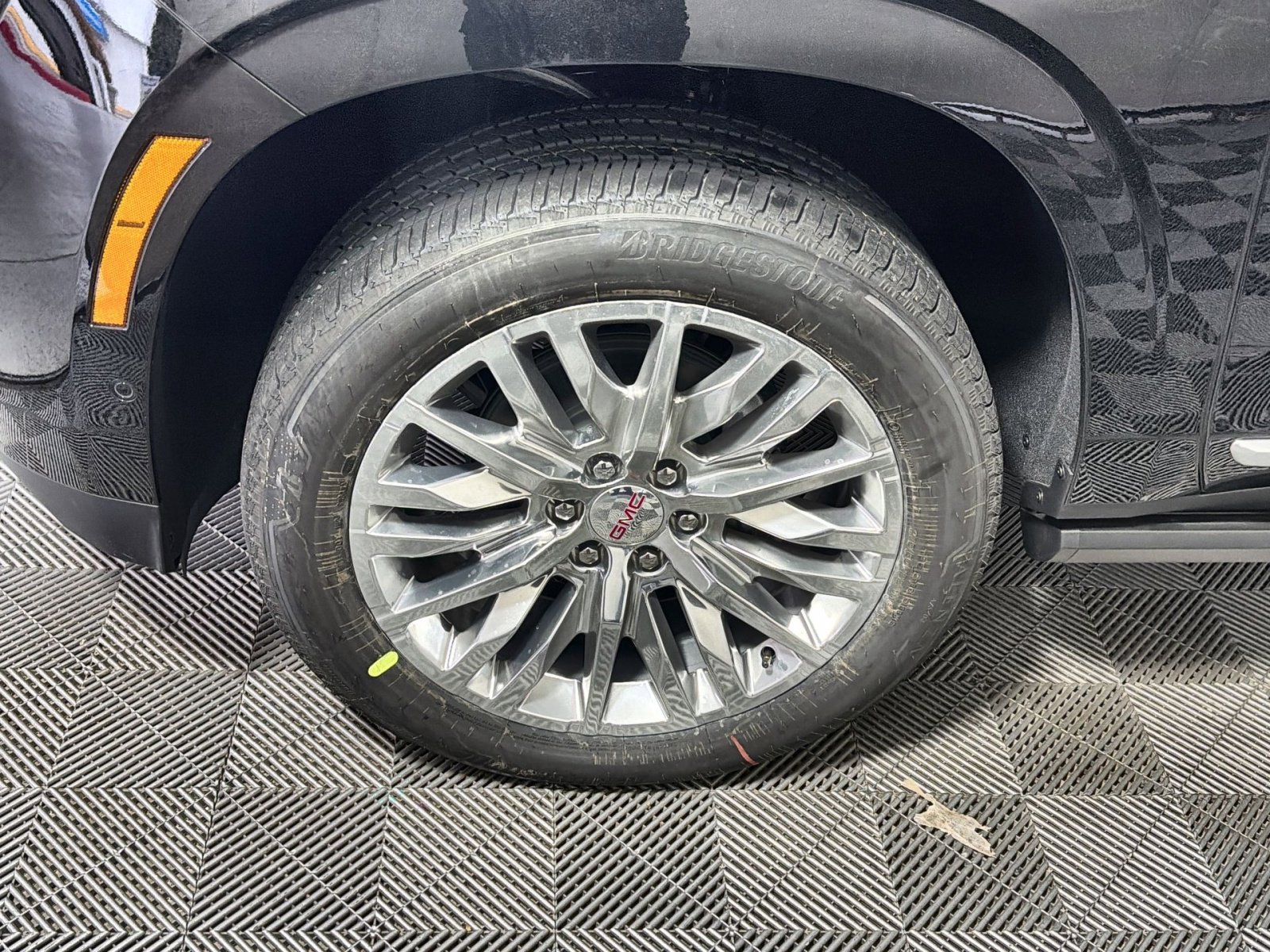 New 2026 GMC Yukon Denali image 12