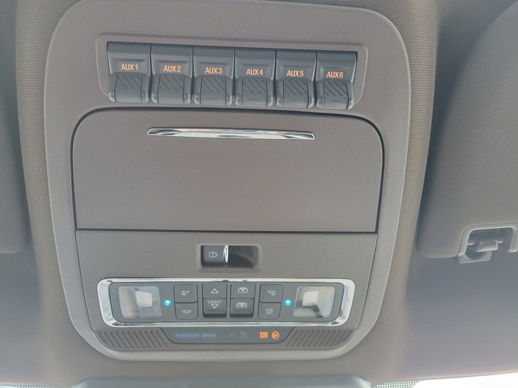New 2025 Ford F250 King Ranch w/ Chrome Package image 12