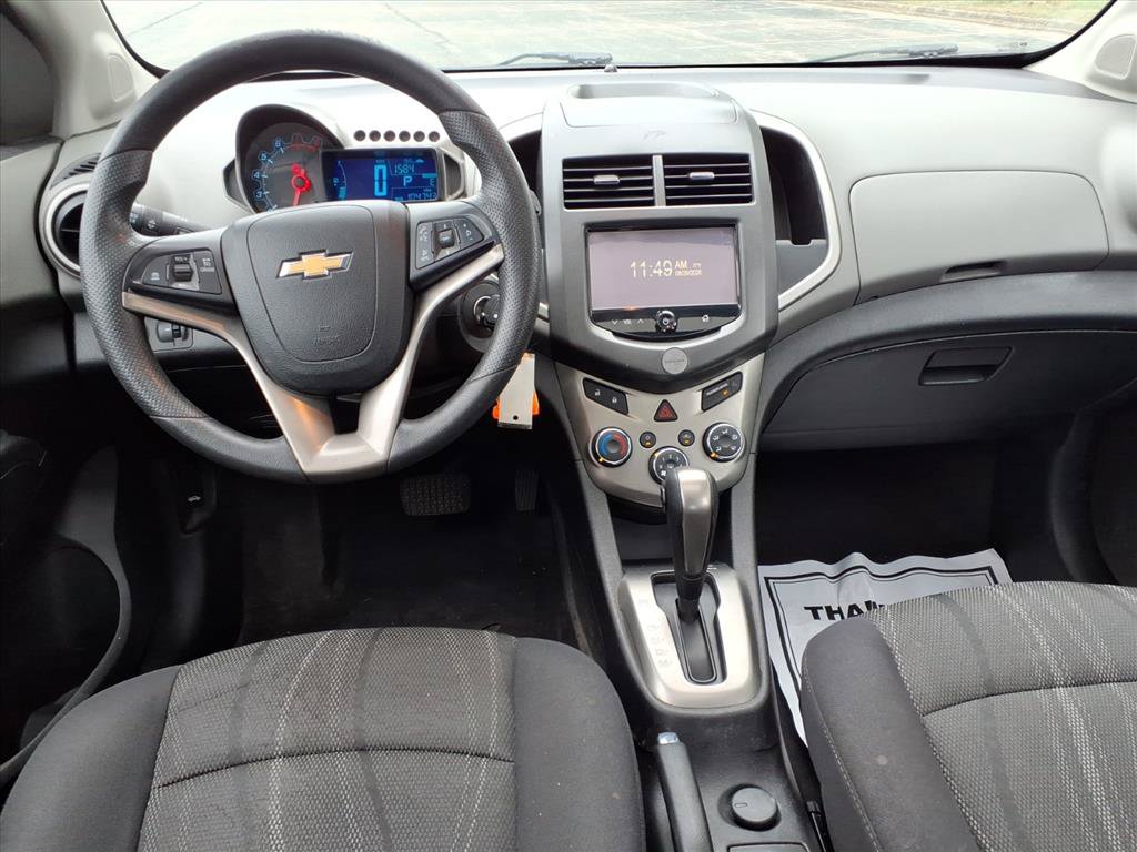 Used 2015 Chevrolet Sonic LT FWD image 9