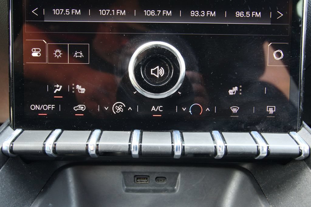 Used 2026 GMC Terrain Elevation FWD image 28