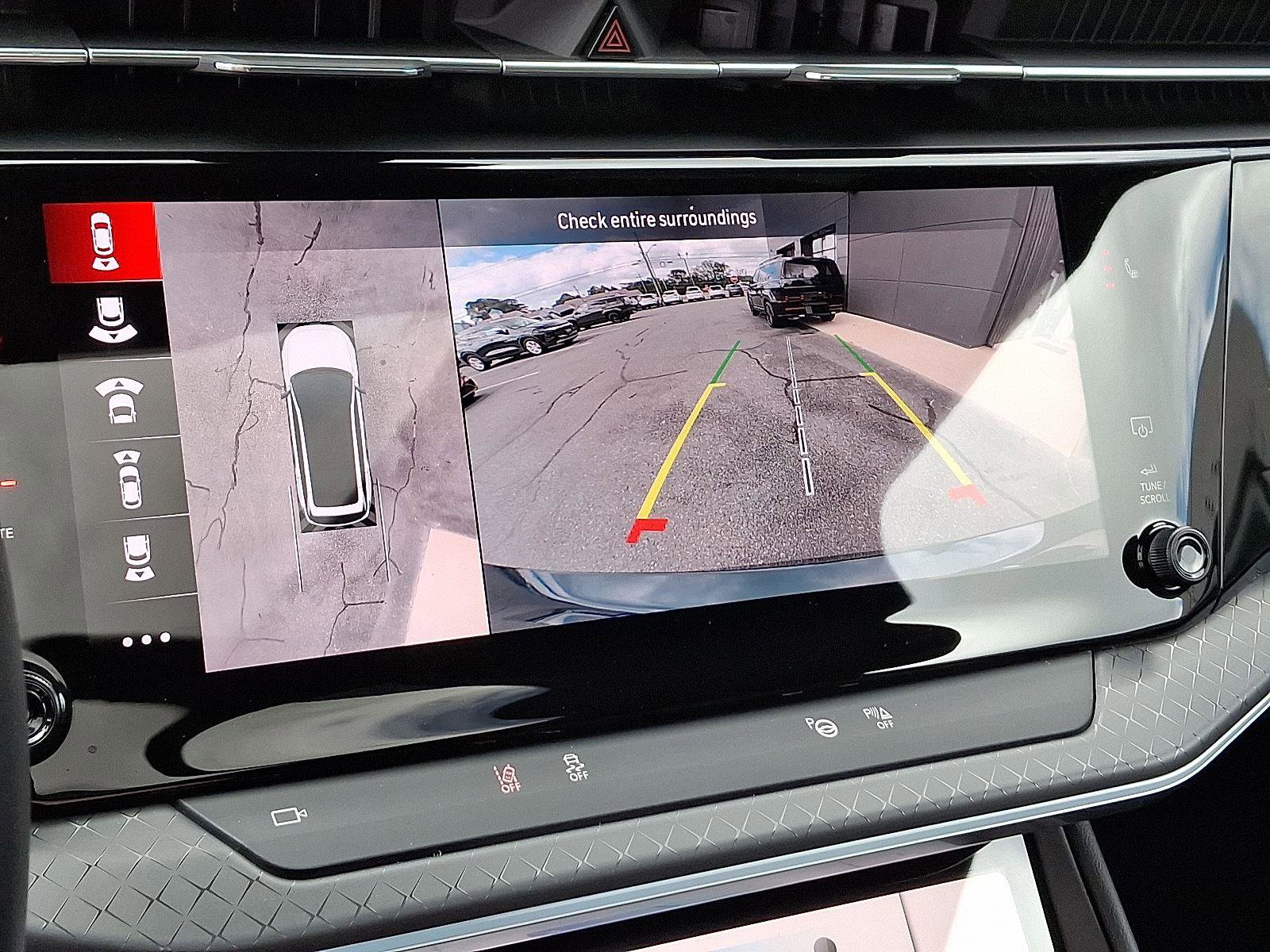 Used 2025 Jeep Wagoneer Limited image 18