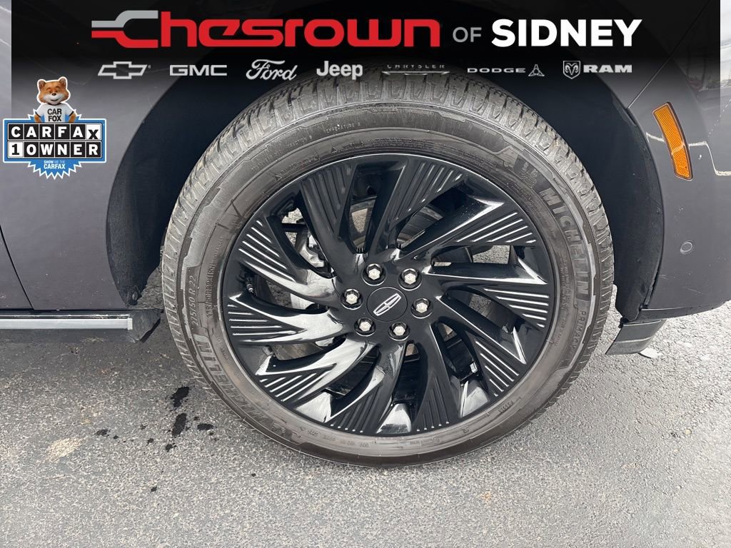 Used 2025 Lincoln Navigator Reserve w/ Jet Appearance Package image 12