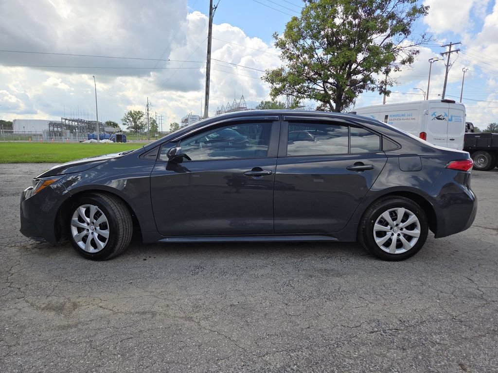 Used 2025 Toyota Corolla LE w/ Convenience Package FWD image 14