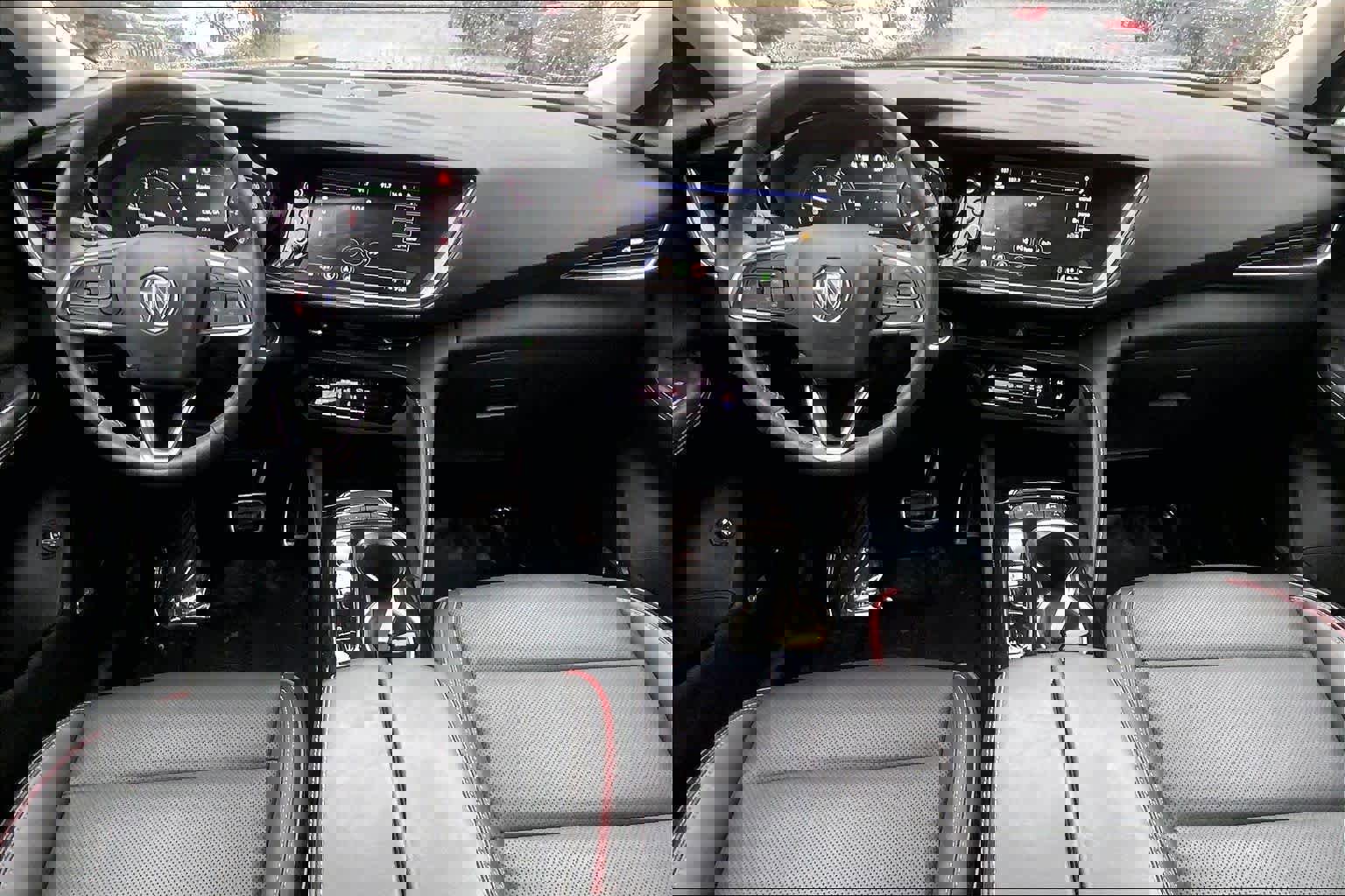 Used 2022 Buick Envision Essence w/ Technology Package II image 15