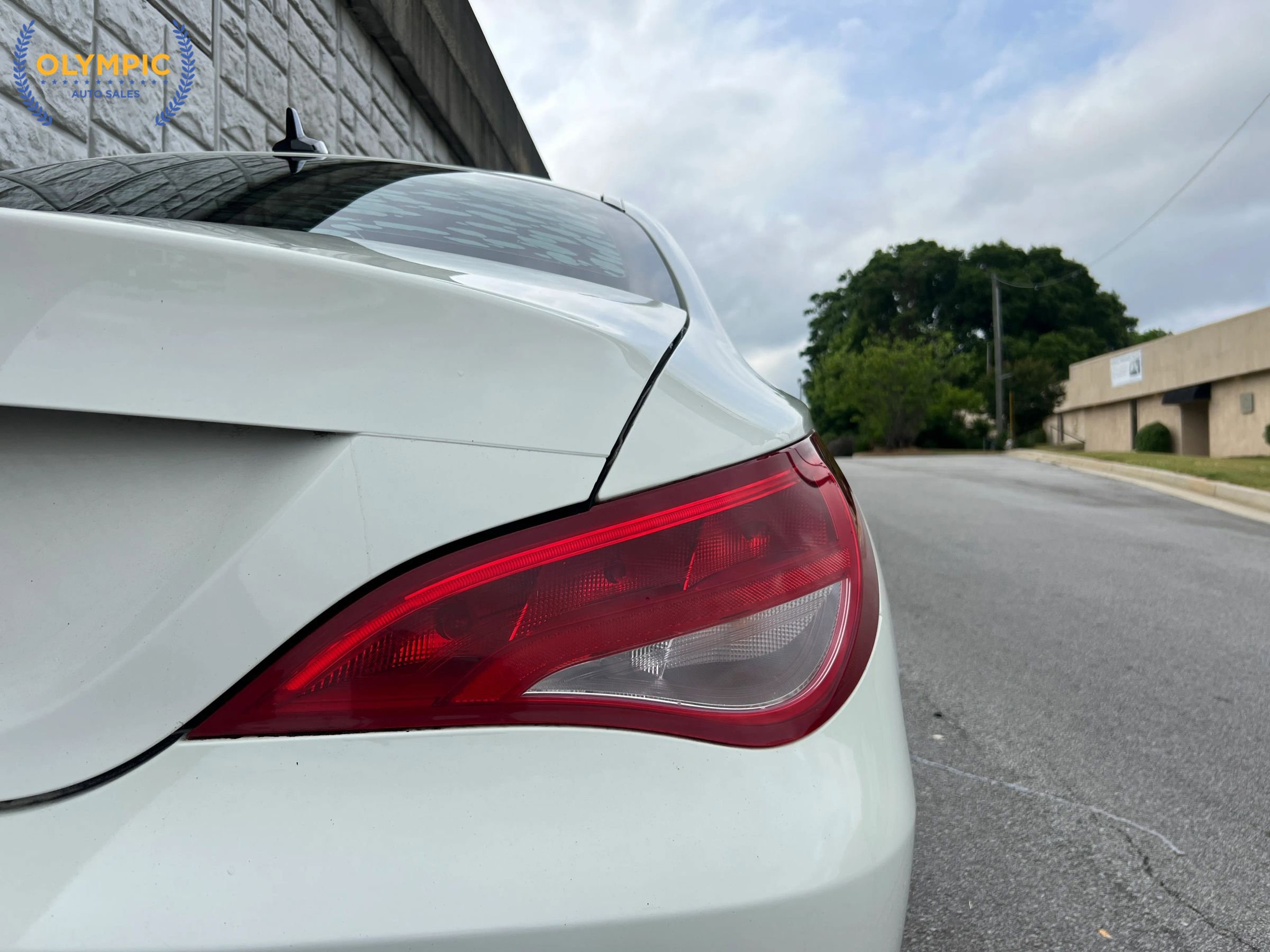 Used 2018 Mercedes-Benz CLA 250 image 17