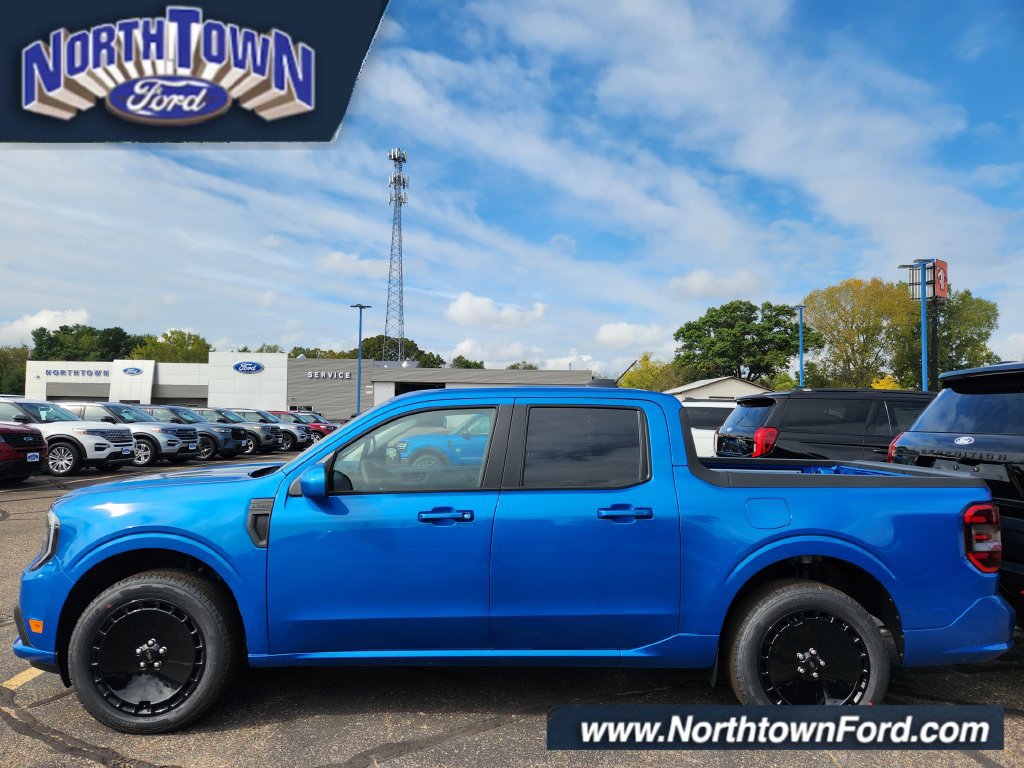 Used 2025 Ford Maverick Lobo AWD/4WD image 1