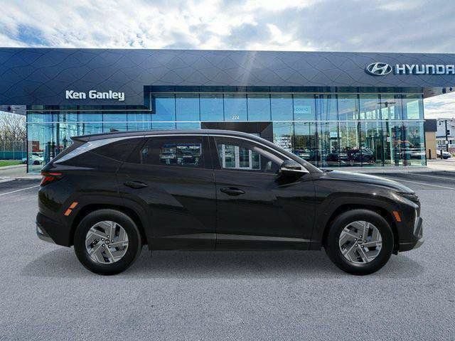 New 2026 Hyundai Tucson Blue SE AWD/4WD image 7