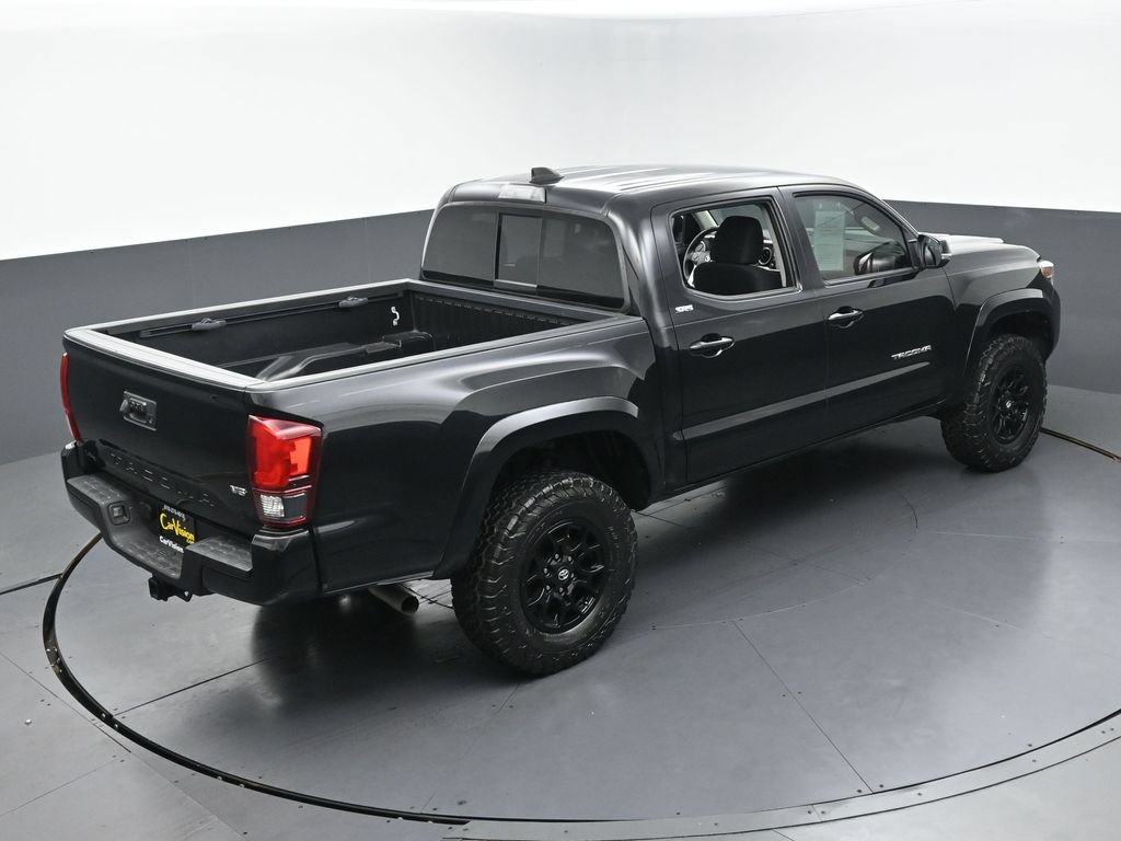 Used 2022 Toyota Tacoma SR5 w/ Technology Package RWD image 40