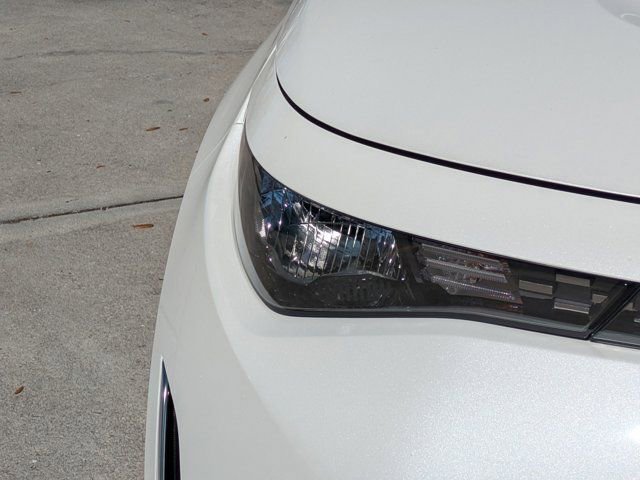 Used 2025 Kia Soul EX image 9