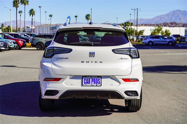 Used 2024 Buick Encore GX Avenir w/ Avenir Technology Package image 6