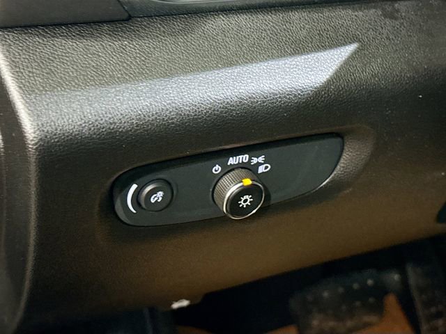 Used 2018 Chevrolet Traverse LS image 11