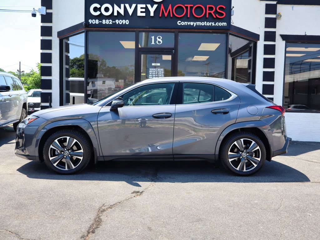 Used 2023 Lexus UX 250h AWD w/ Premium Package image 7