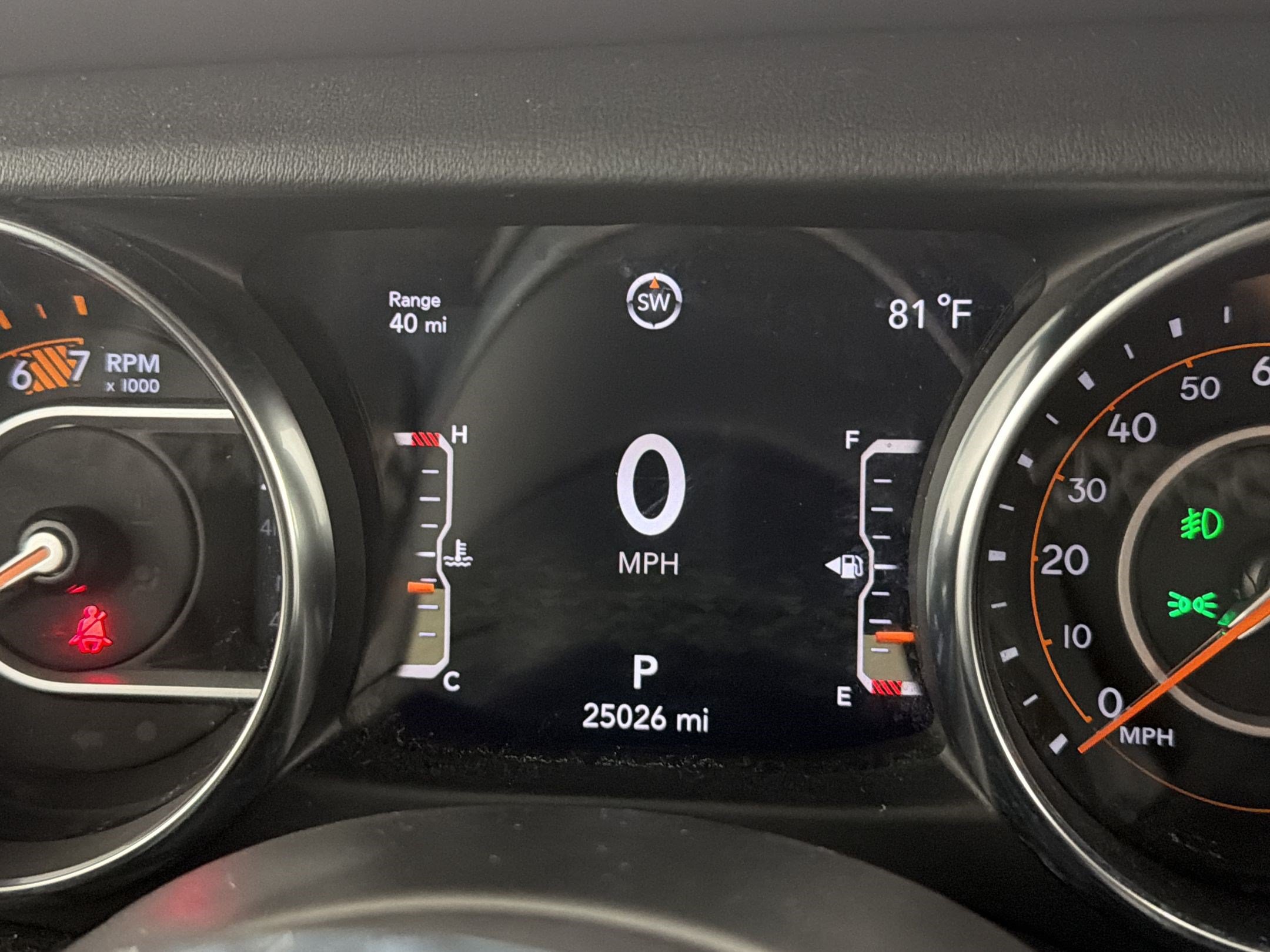 Used 2023 Jeep Wrangler Unlimited Sahara w/ Cold Weather Group AWD/4WD image 19
