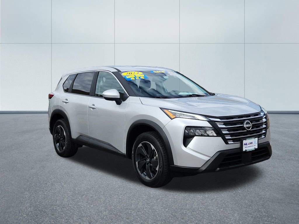 Used 2024 Nissan Rogue SV image 1