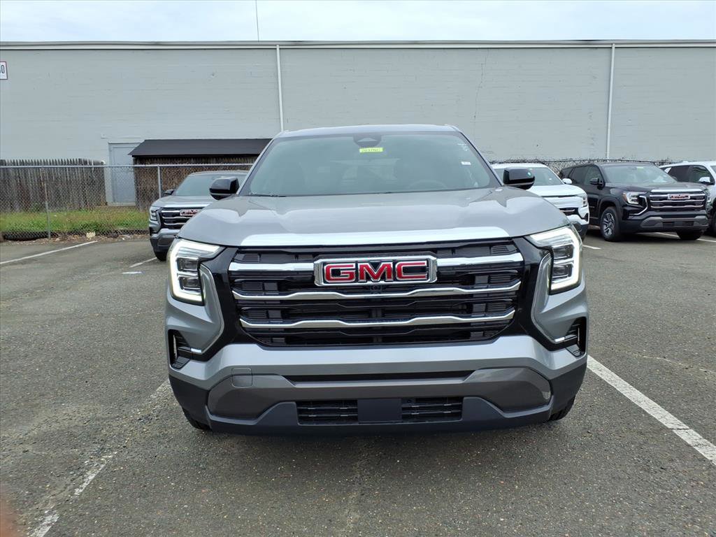 New 2026 GMC Terrain Elevation w/ LPO, Floor Liner Package image 2