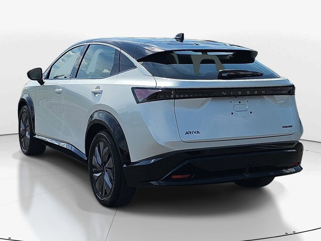 Used 2023 Nissan Ariya FWD image 7