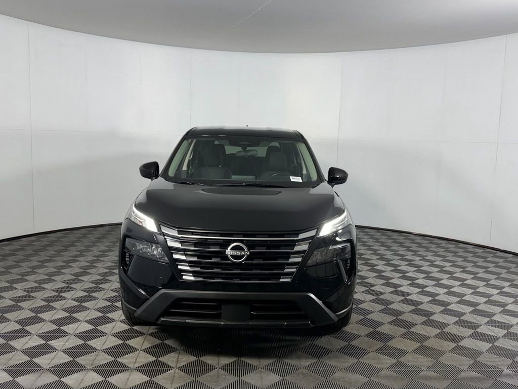 Used 2025 Nissan Rogue SV image 11