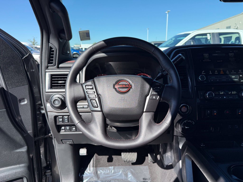 Used 2024 Nissan Titan PRO-4X w/ Pro-4x Convenience Package AWD/4WD image 16