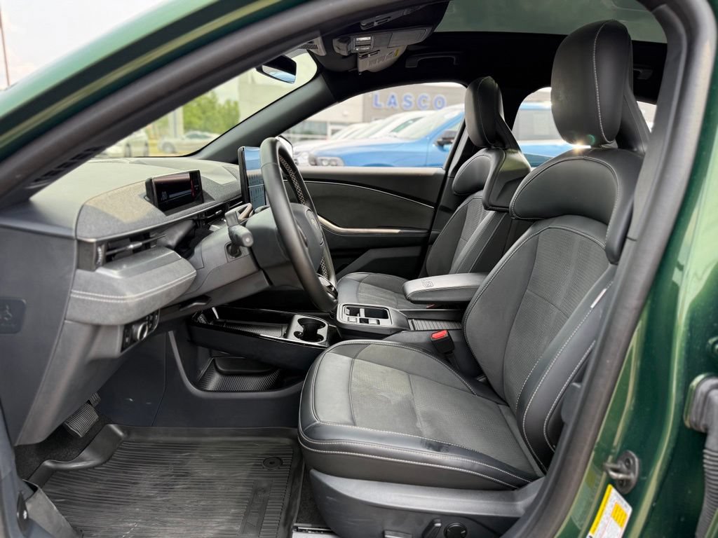 Used 2025 Ford Mustang Mach-E GT AWD/4WD image 14
