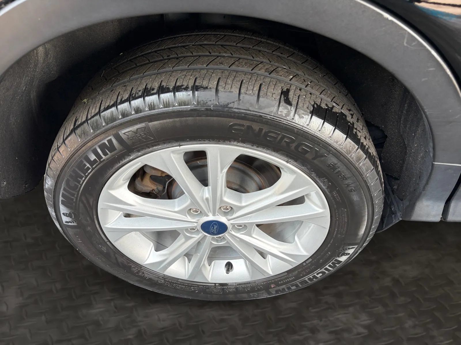 Used 2019 Ford Escape SE AWD/4WD image 39
