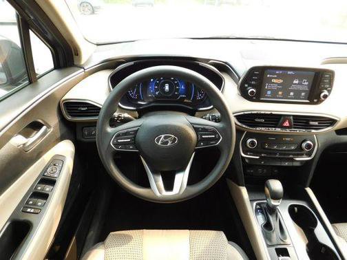 Used 2020 Hyundai Santa Fe SEL FWD image 13