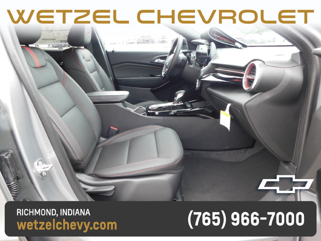 New 2026 Chevrolet Trax RS w/ Driver Confidence Package FWD image 17