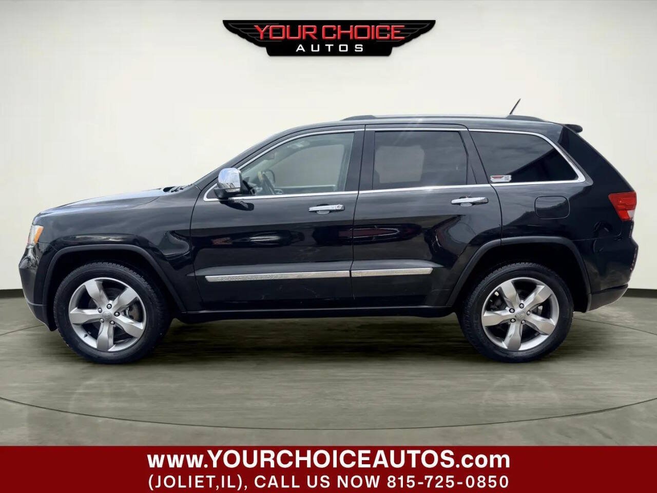 Used 2012 Jeep Grand Cherokee Overland AWD/4WD image 2