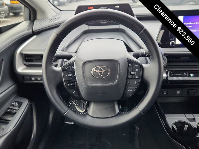 Used 2024 Toyota Prius LE image 31