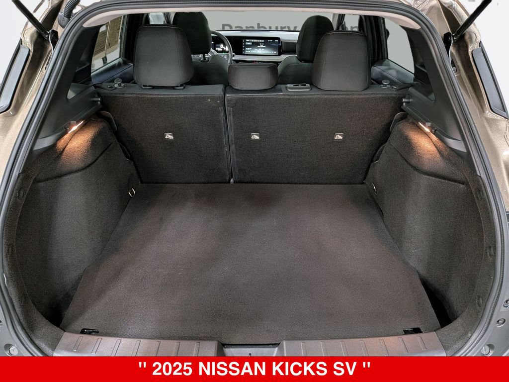 Certified 2025 Nissan Kicks SV w/ SV Premium Package AWD/4WD image 31
