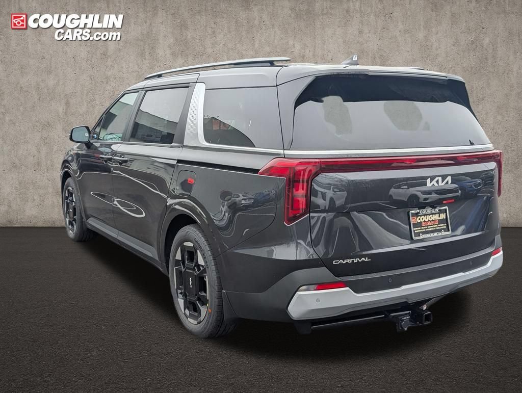 New 2026 Kia Carnival EX FWD image 5