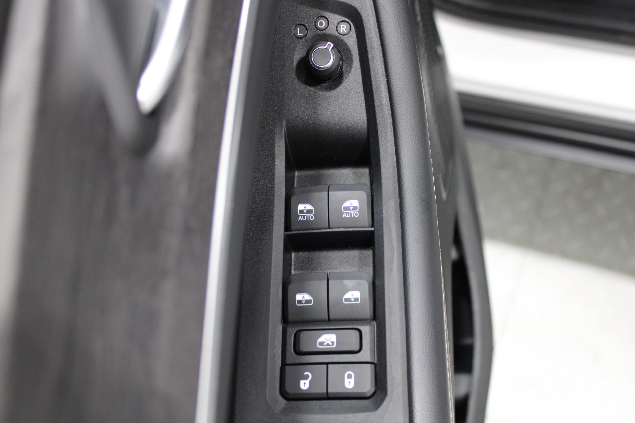 Used 2022 Jeep Grand Cherokee Limited 4xe AWD/4WD image 41