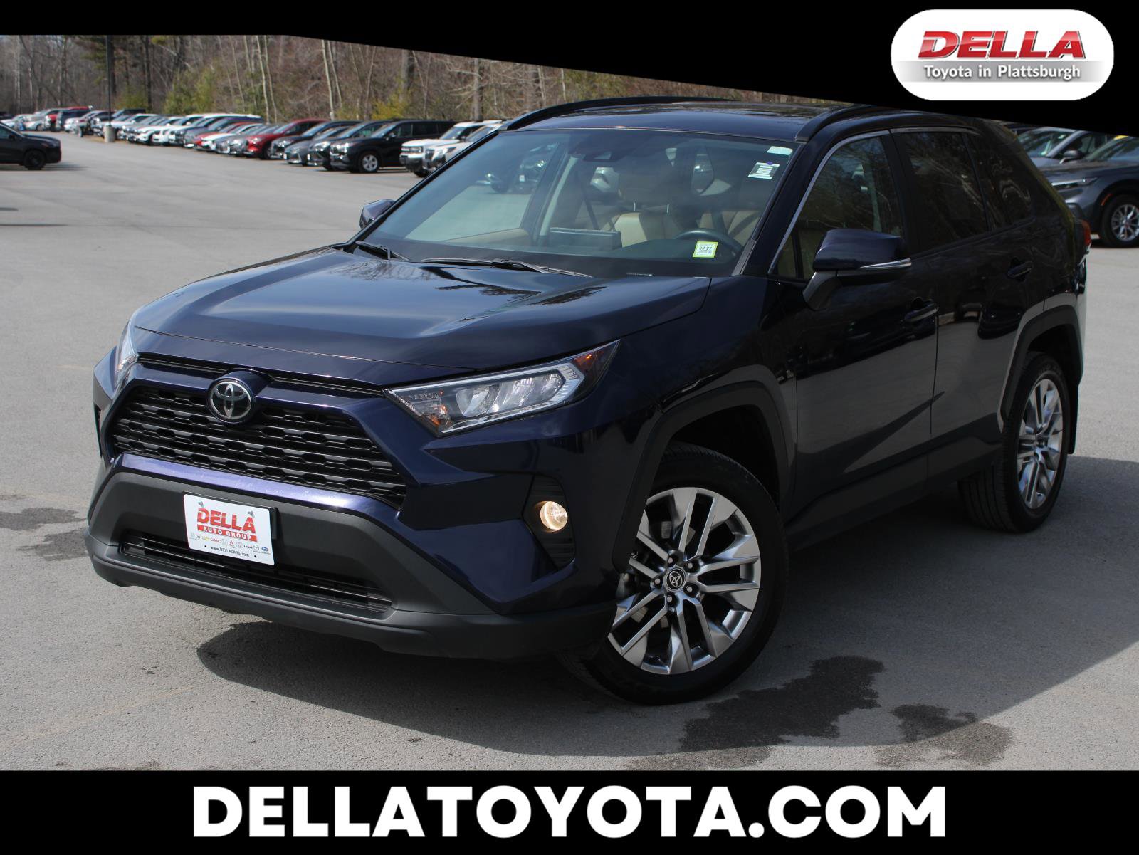 Used 2021 Toyota RAV4 XLE Premium image 1