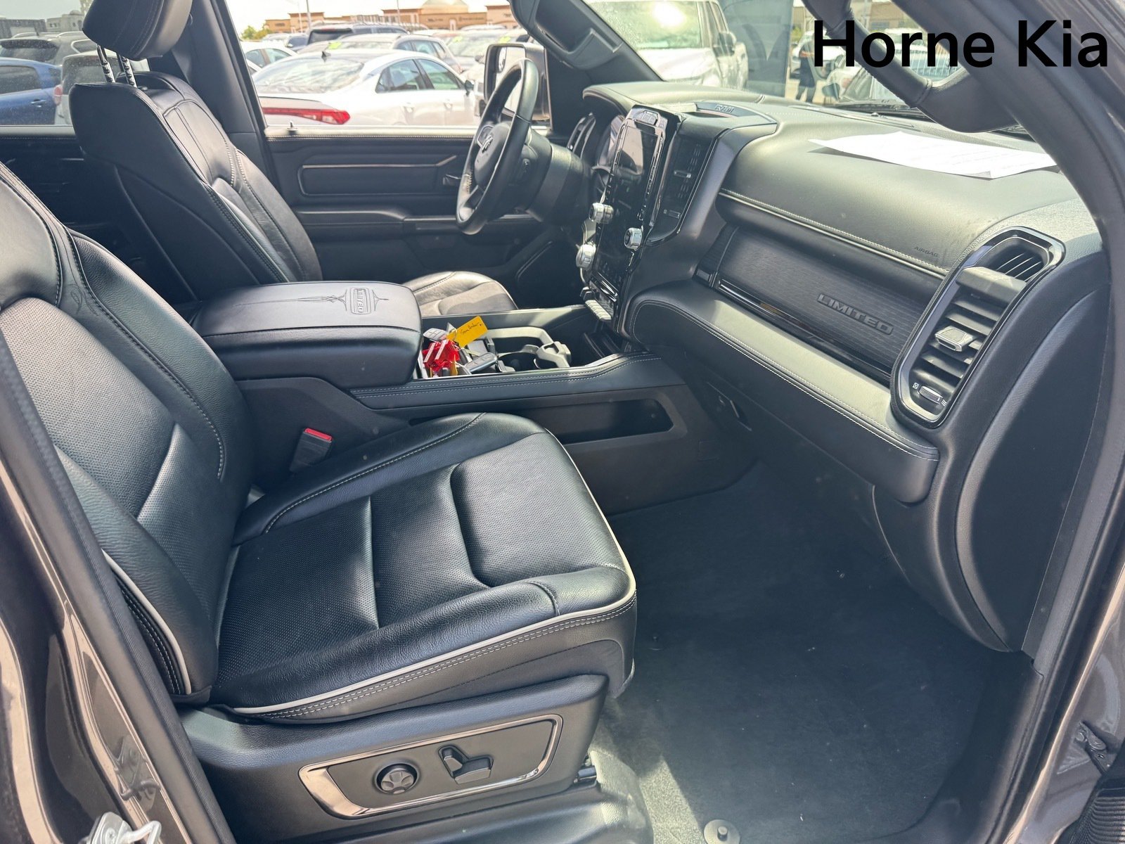 Used 2023 RAM 1500 Limited AWD/4WD image 28