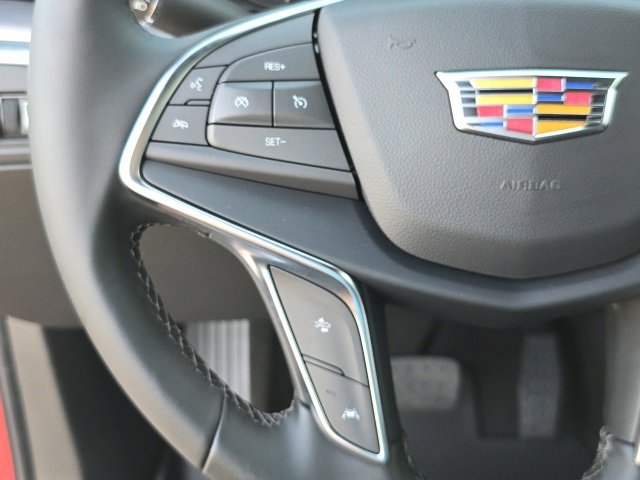 New 2025 Cadillac XT5 Luxury w/ LPO, Floor Liner Package image 23