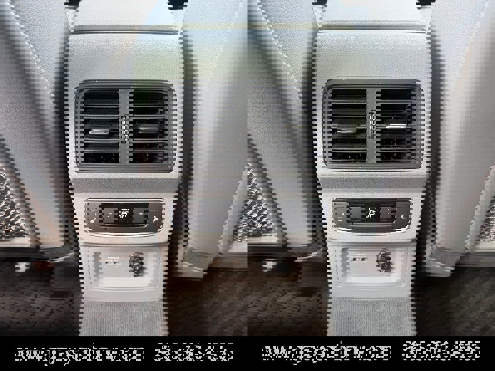 Used 2020 Audi Q5 Prestige w/ Prestige Package image 32