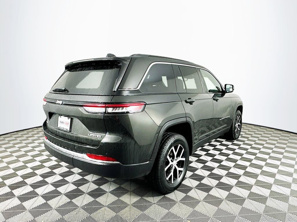 Certified 2024 Jeep Grand Cherokee Limited image 11