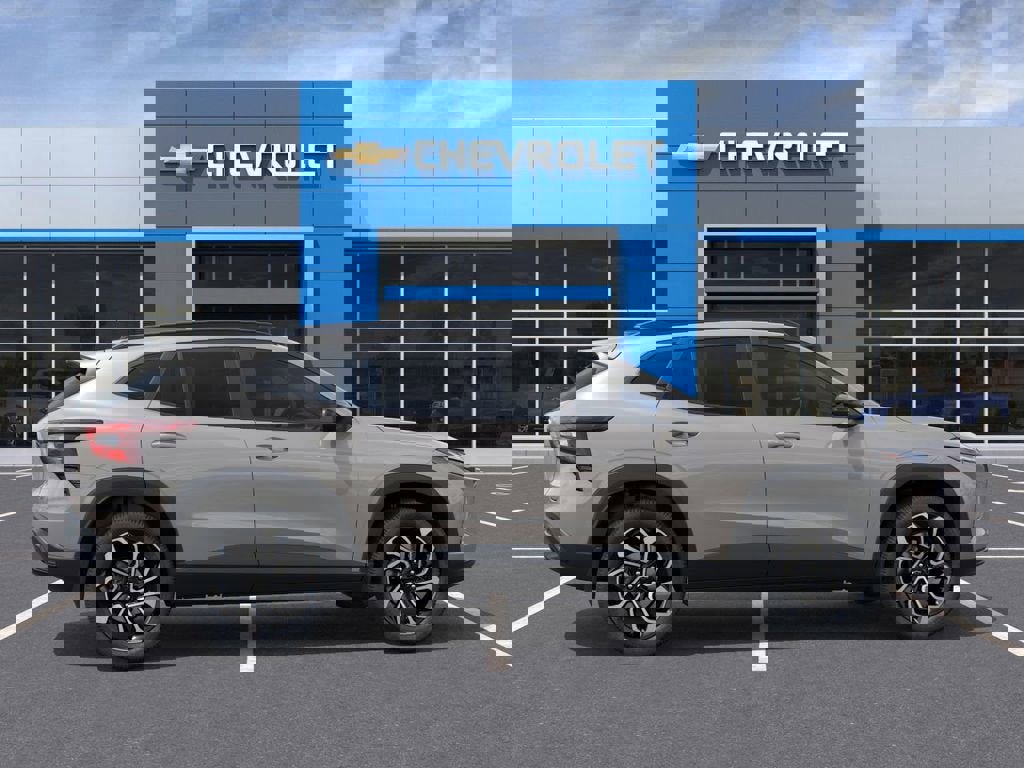 New 2026 Chevrolet Trax RS w/ Sunroof Package image 5