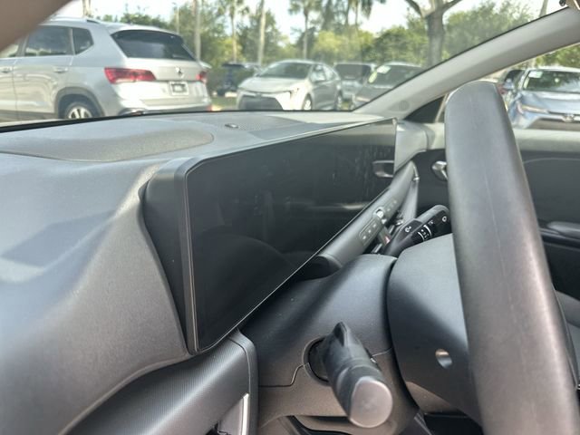Used 2025 Kia K4 FWD image 26