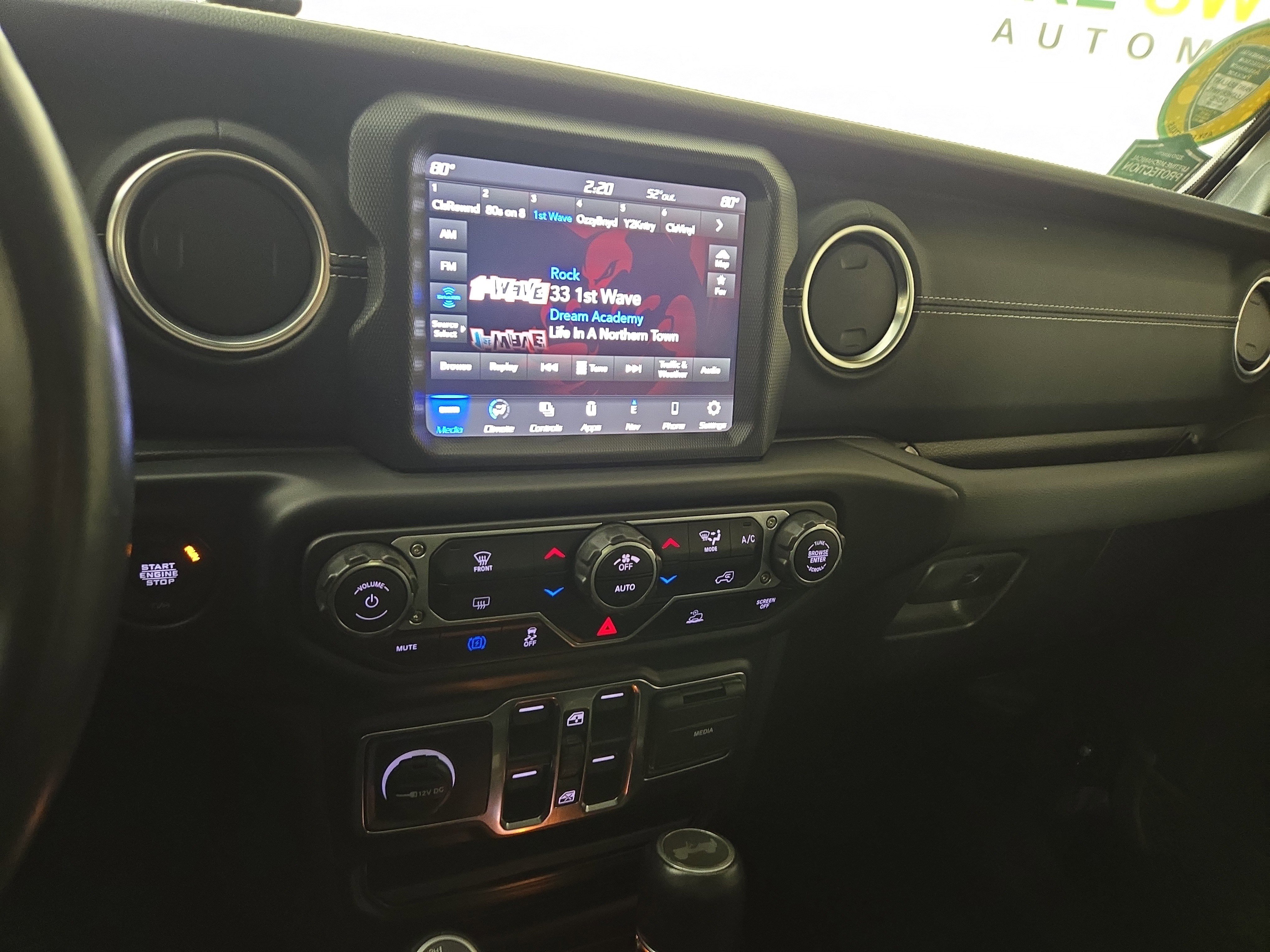 Certified 2022 Jeep Wrangler Unlimited Sahara image 23