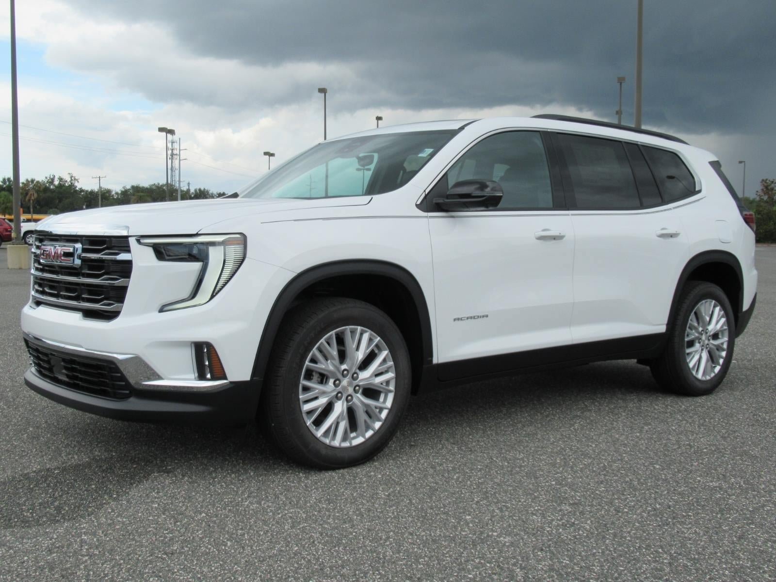 New 2027 GMC Acadia Elevation w/ Elevation Premium Package FWD image 3