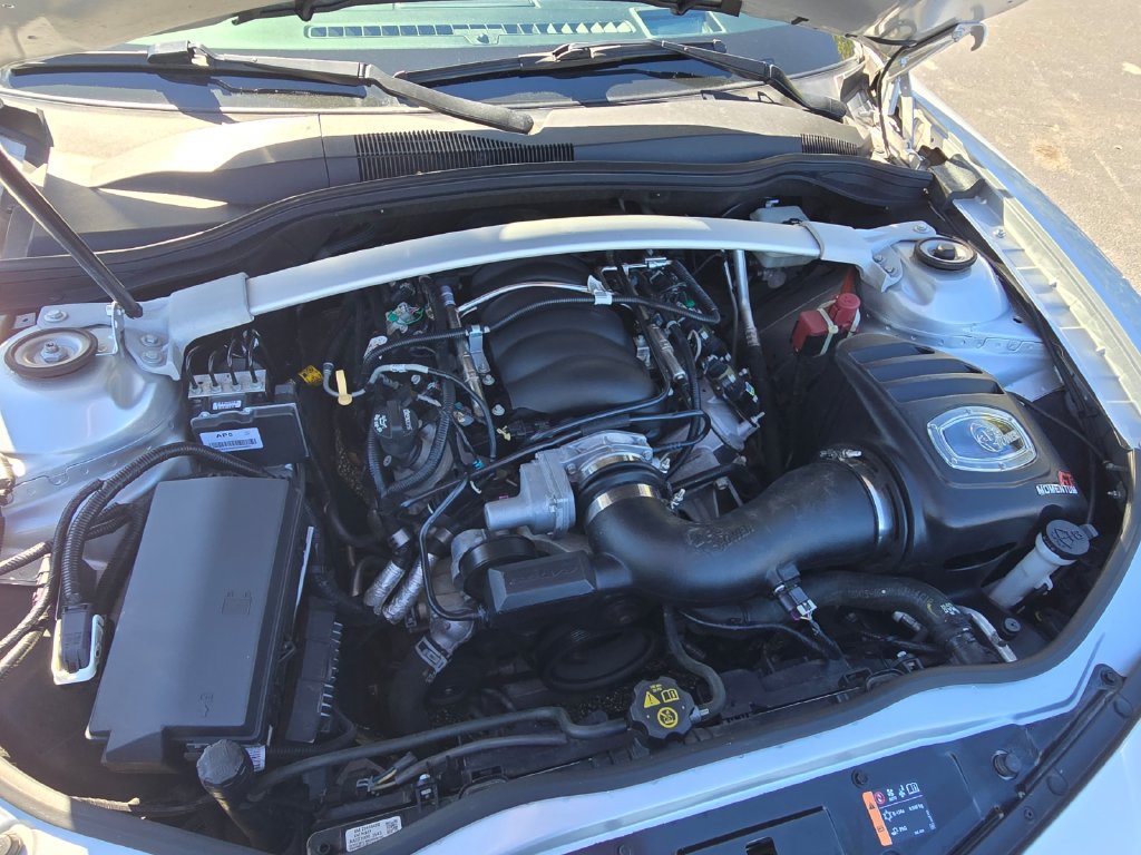 Used 2015 Chevrolet Camaro SS w/ RS Package RWD image 19