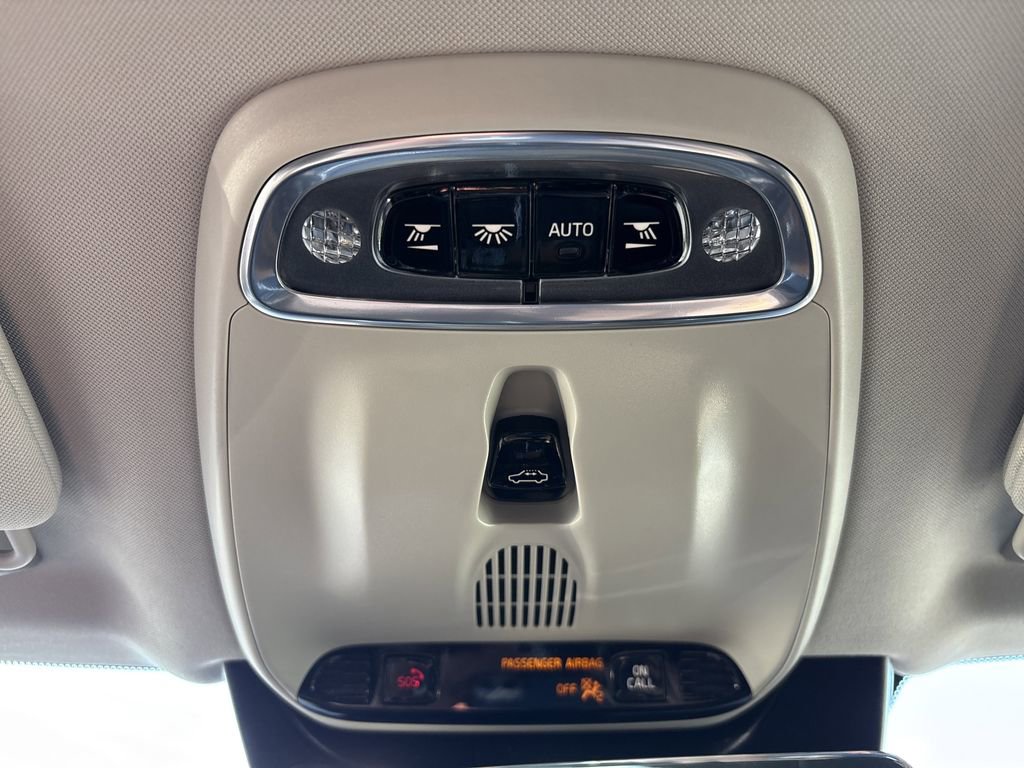 Used 2021 Volvo XC90 T6 Momentum w/ Advanced Package image 25